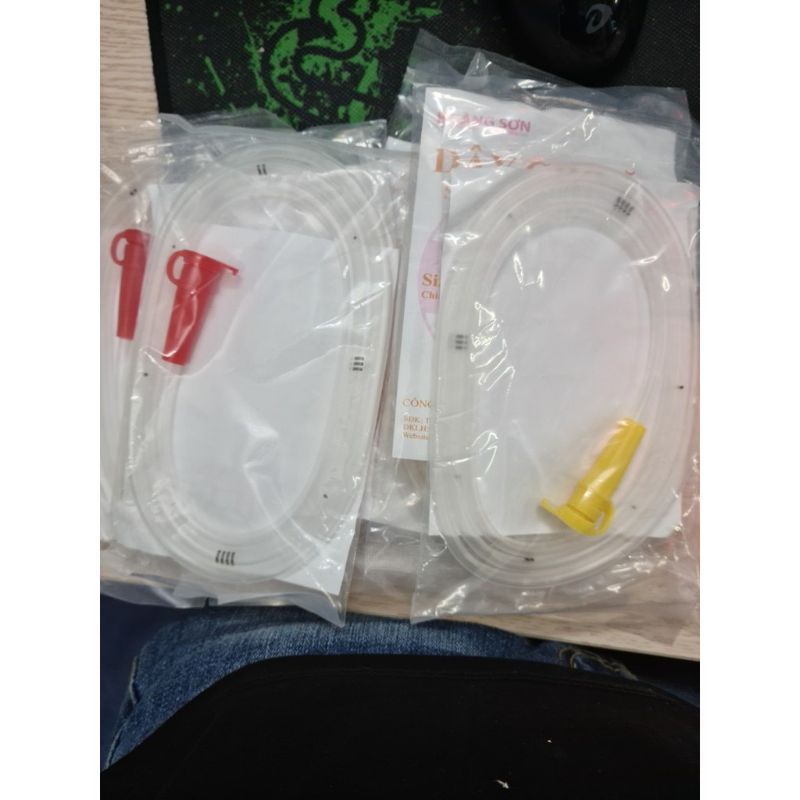 Dây cho ăn có nắp Hoàng Sơn (6, 8, 10) bịch 10c