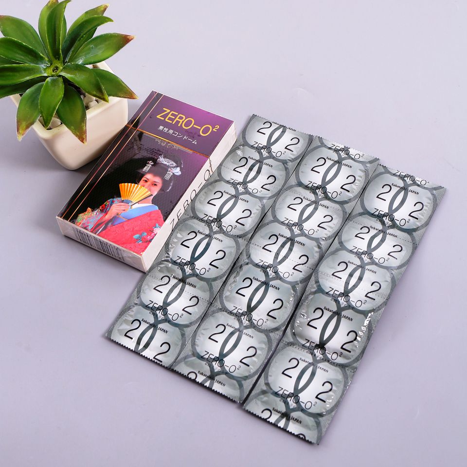 Bao cao su Zero O2 siêu mỏng ôm sát hộp 12 chiếc