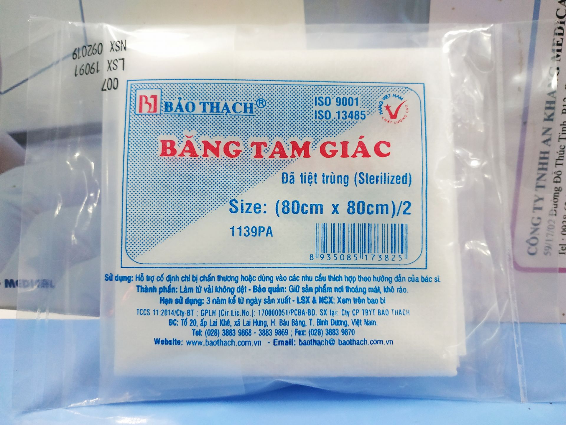 Băng vải tam giác